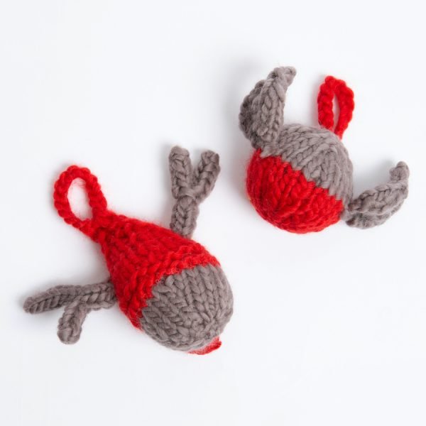 Reindeer and Robin Baubles Knitting Kit - Wool Couture