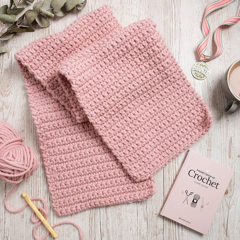 Scarf Crochet Kit + Crochet Pocket Book - Bronze Level - Wool Couture