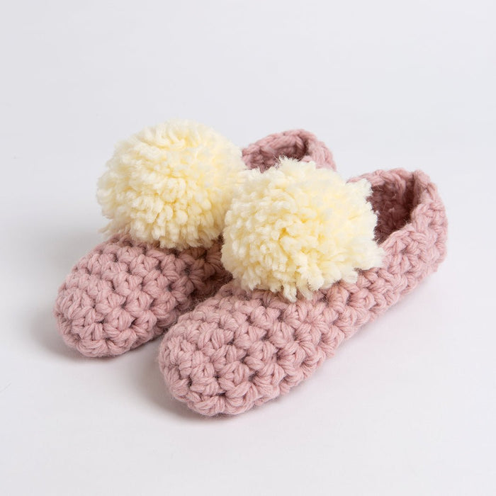 Slippers Crochet Kit + Crochet Pocket Book - Silver Level - Wool Couture