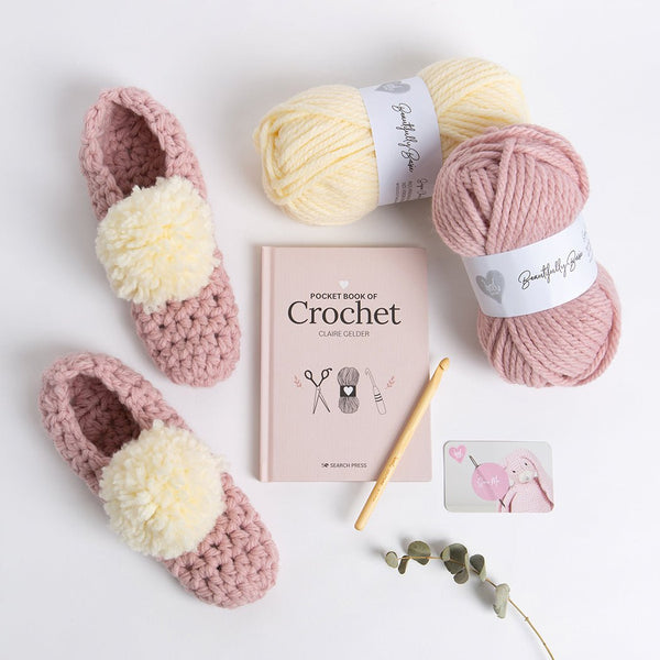 Slippers Crochet Kit + Crochet Pocket Book - Silver Level - Wool Couture